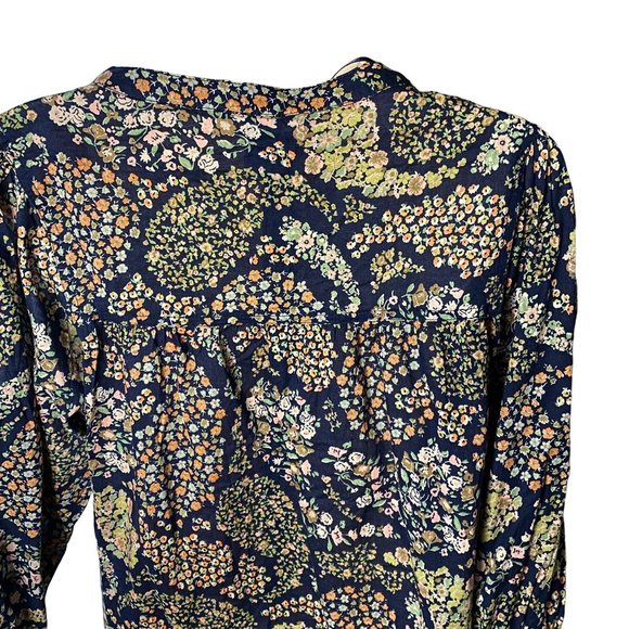 H and M Button Front Top Black with Floral Print Sz 12 Three Quarter Sleeve - Picture 3 of 8